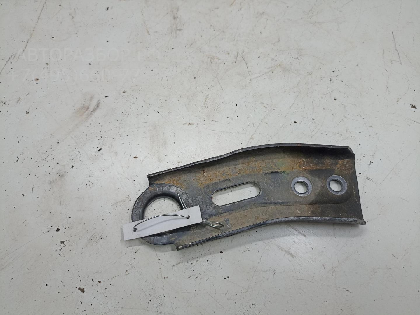 Кронштейн радиатора