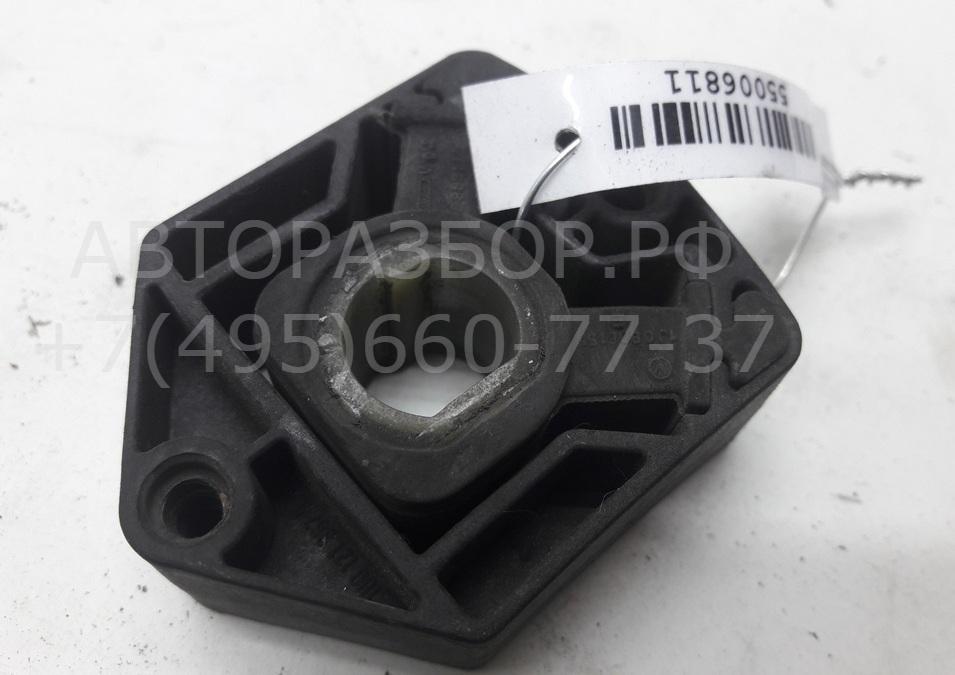 Кронштейн радиатора