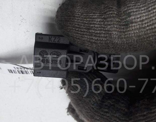 Фонарь подсветки номера