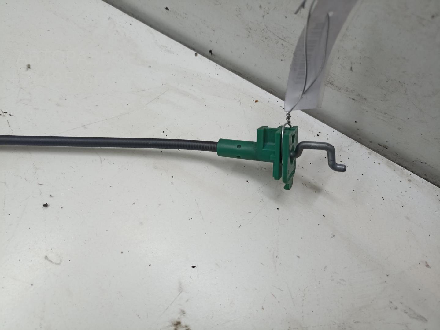 Трос открывания двери