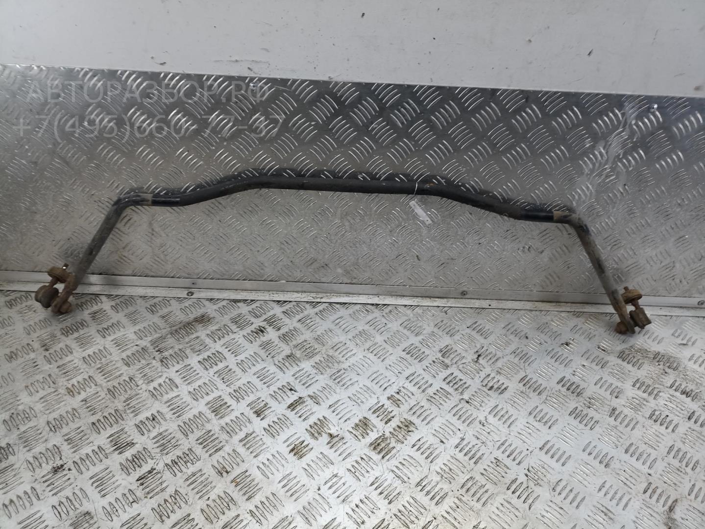 Стабилизатор передний