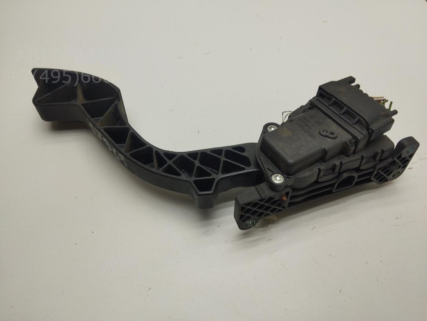 Педаль газа