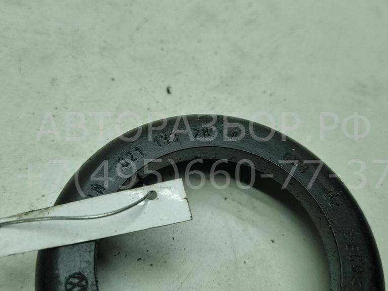 Маслозаливная горловина