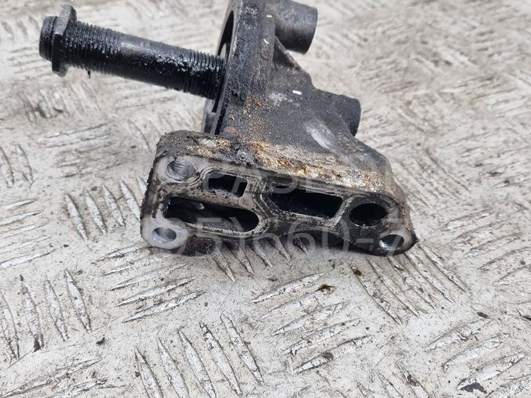 Корпус масляного фильтра