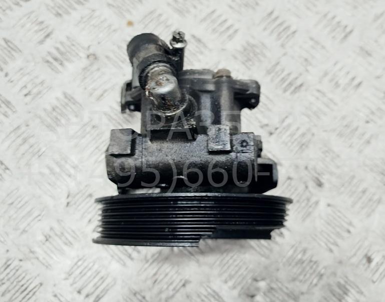 Насос ГУР (гидроусилитель руля)