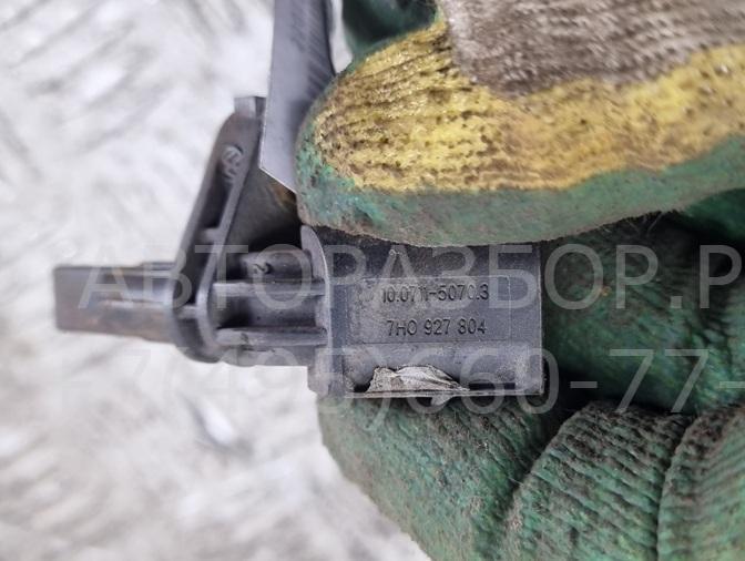 Датчик ABS передний