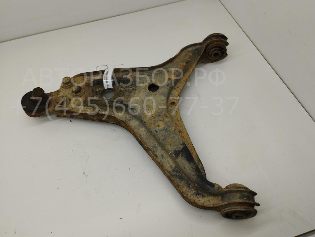 Рычаг передний левый