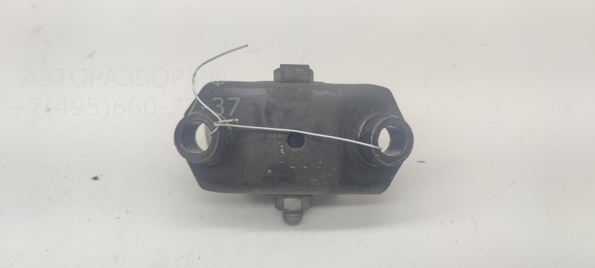 Кронштейн (сопут. товар)