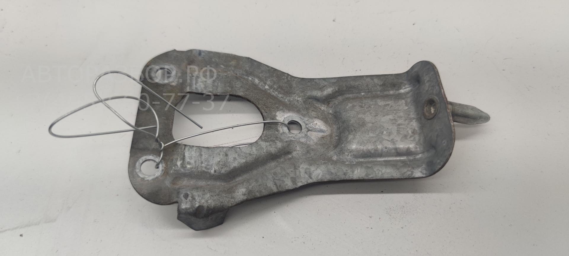 Кронштейн (сопут. товар)