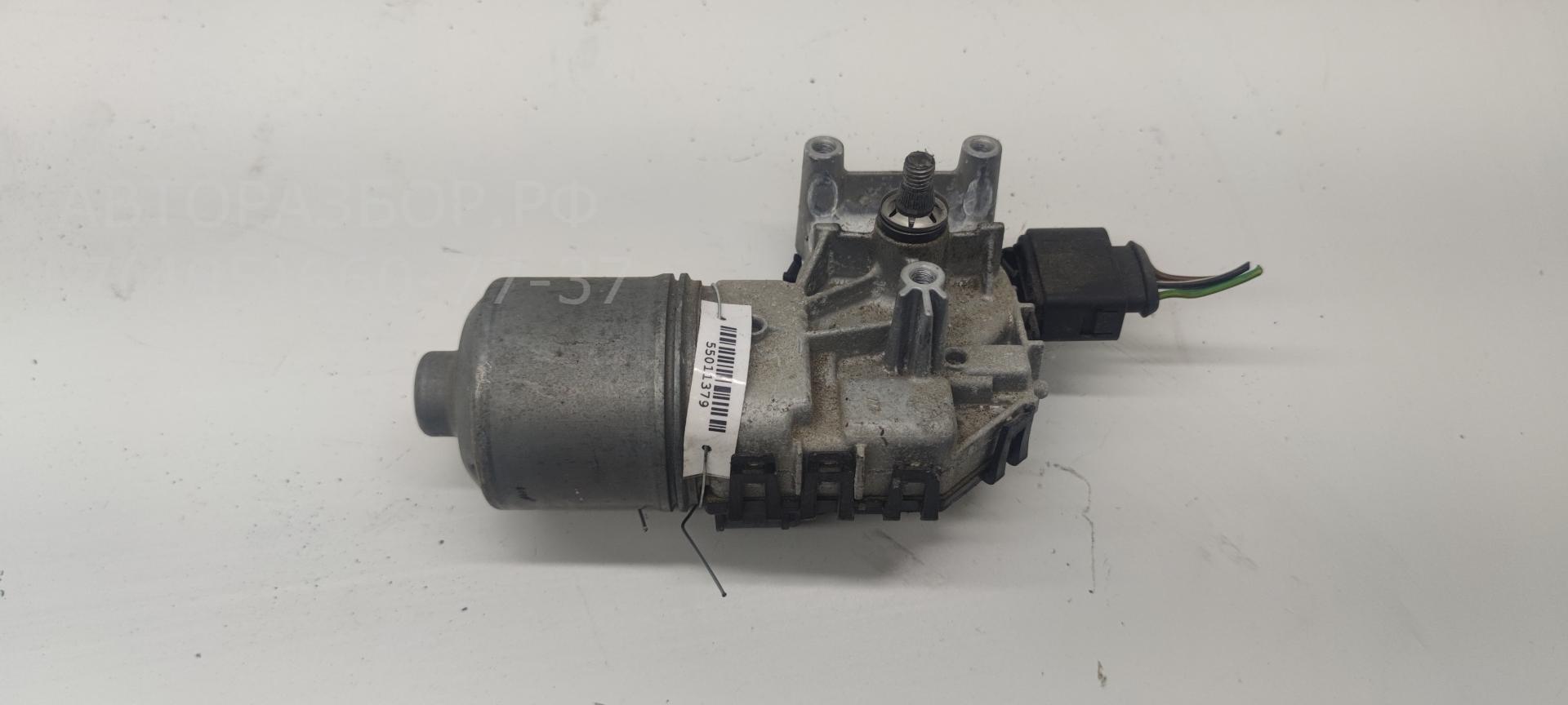 Моторчик стеклоочистителя передний