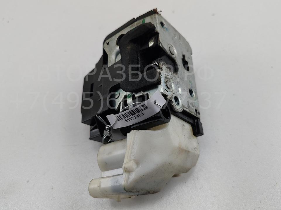 Замок двери передней правой