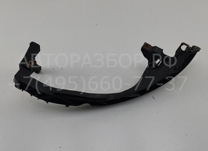 Крепеж фары