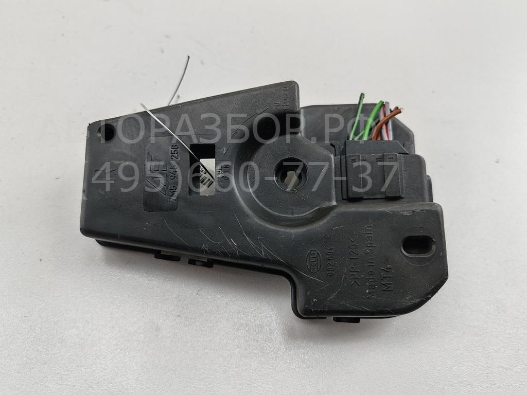 Плата заднего фонаря правого