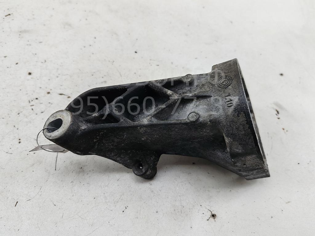 Опора двигателя