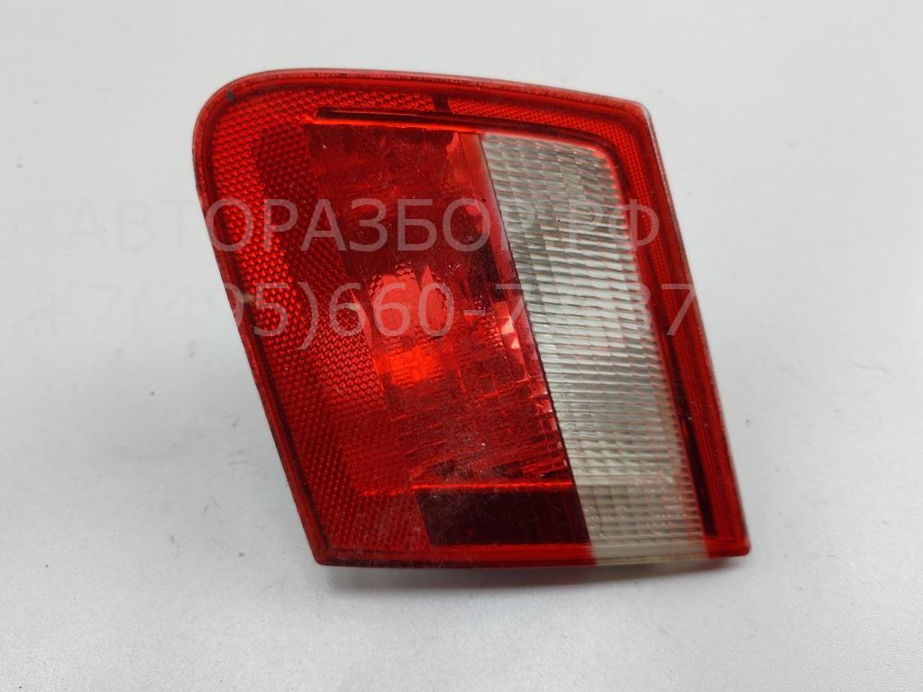 Фонарь задний внутренний правый