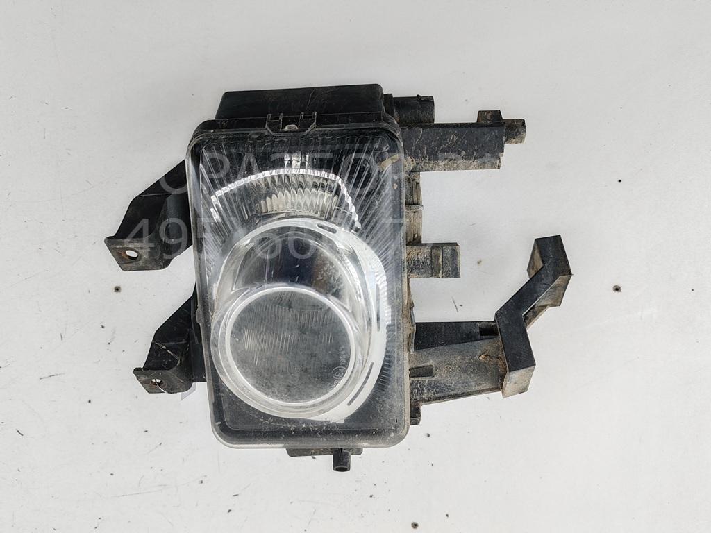 Фара противотуманная левая