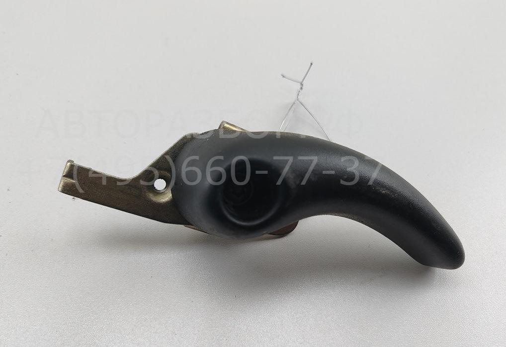 Ручка двери задней внутренняя левая