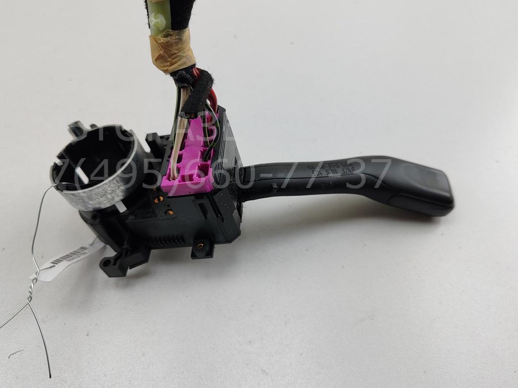 Переключатель поворотов подрулевой