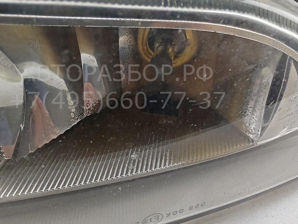 Фара противотуманная правая