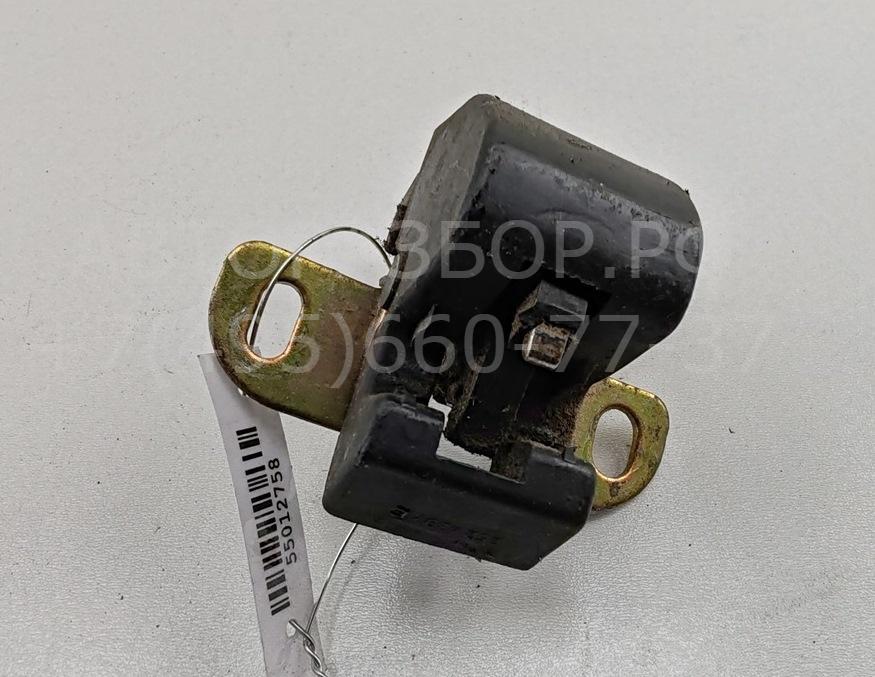 Замок двери задней левой