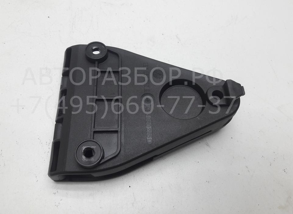 Накладка крышки багажника