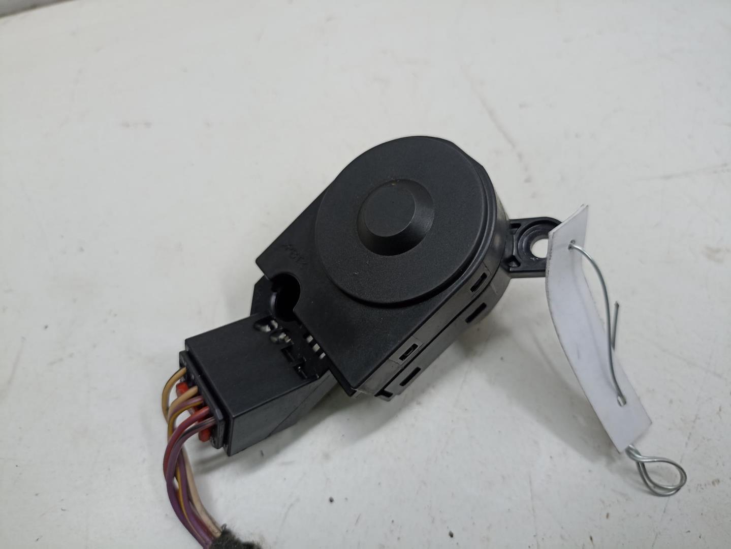 Контактная группа замка зажигания