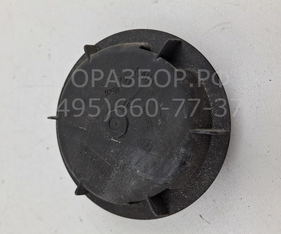 Крышка фары левой