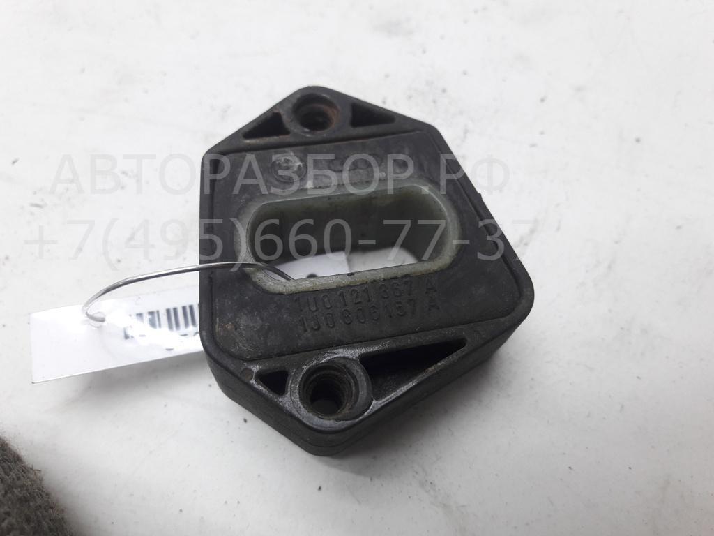 Кронштейн радиатора