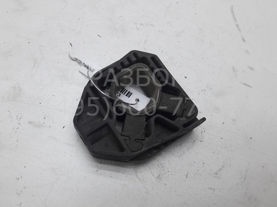 Кронштейн радиатора