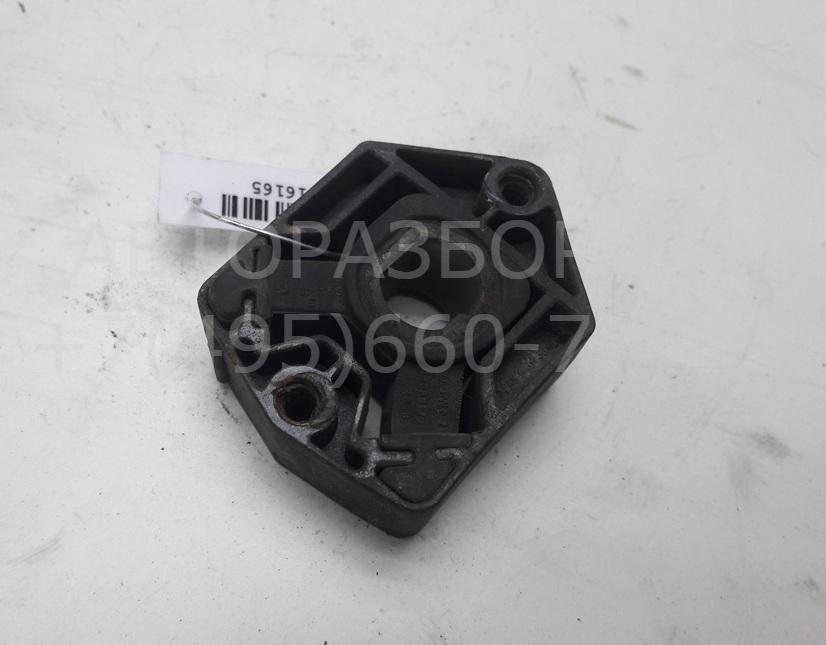 Кронштейн радиатора