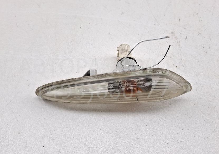 Указатель поворота правый