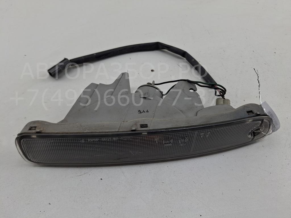 Фара противотуманная правая