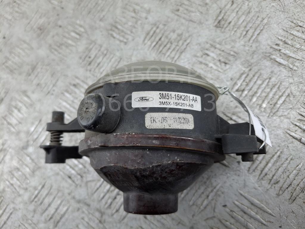 Фара противотуманная правая