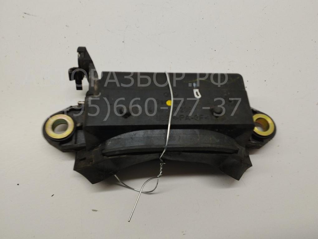 Ручка двери задней наружная левая