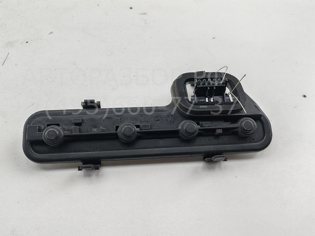 Плата заднего фонаря правого