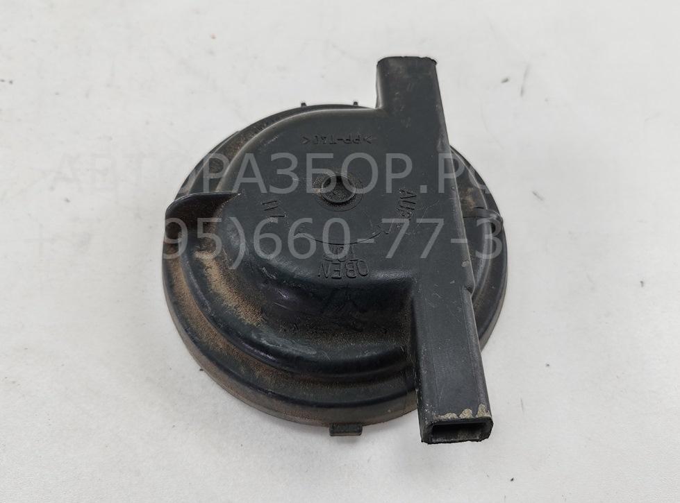 Крышка фары левой