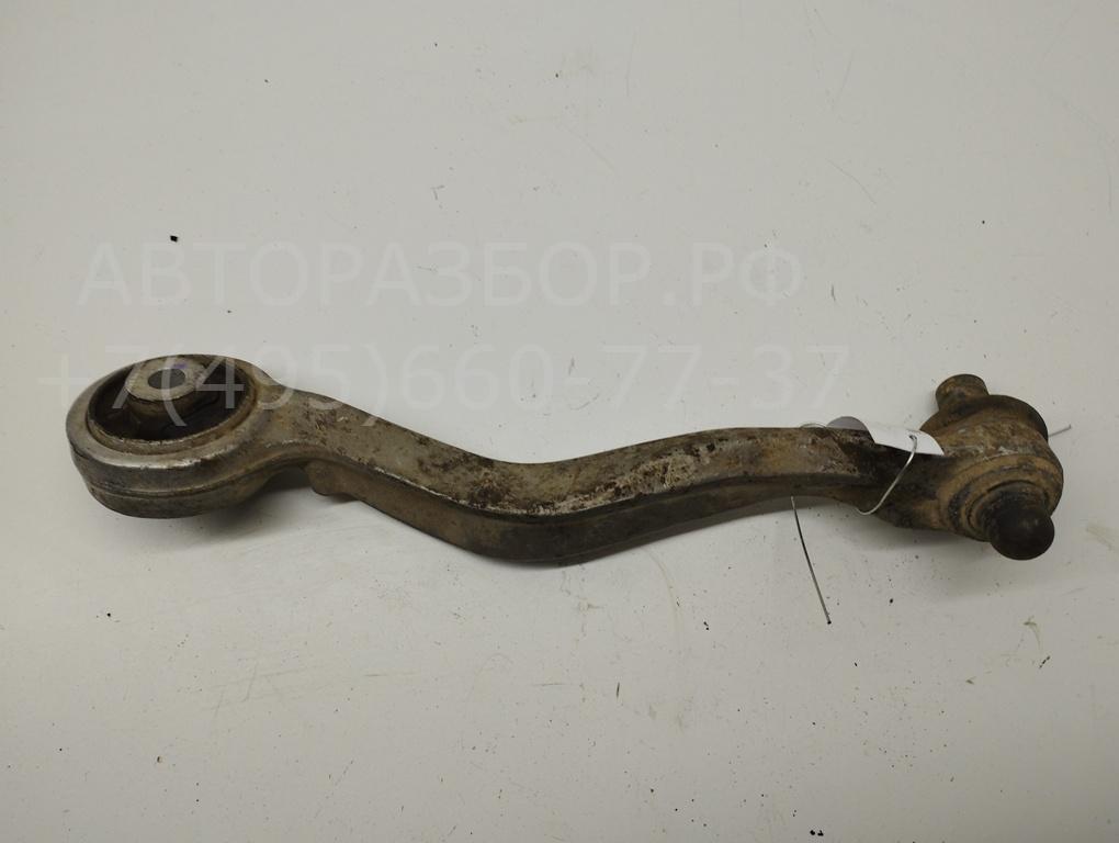 Рычаг передний правый