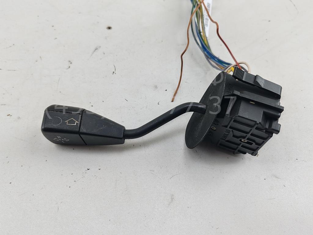 Переключатель поворотов подрулевой