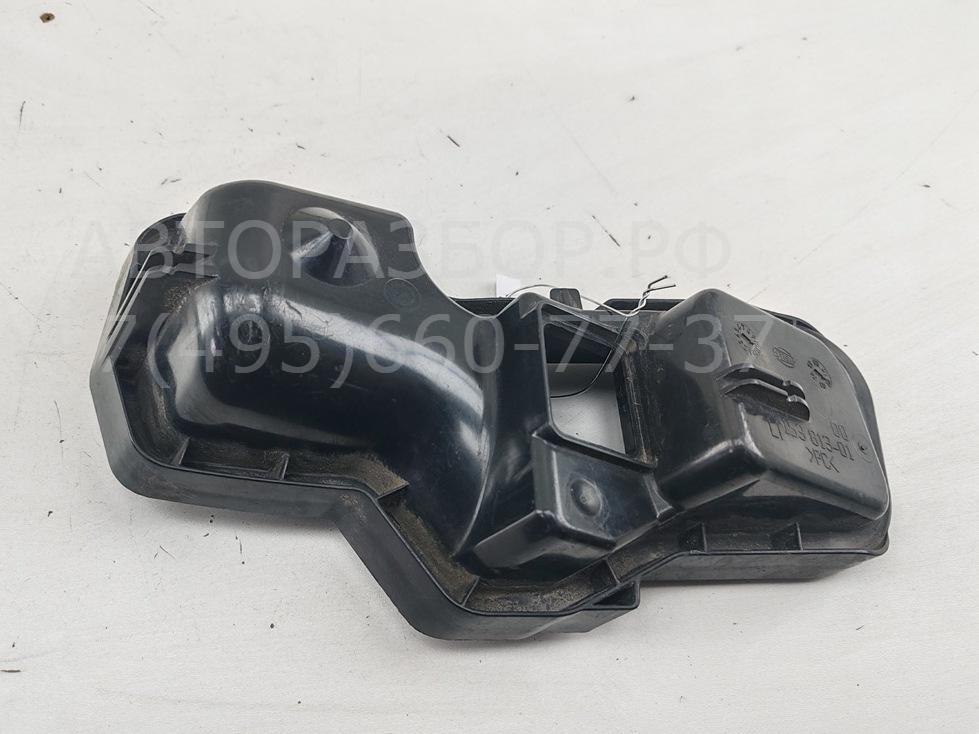 Крышка фары левой