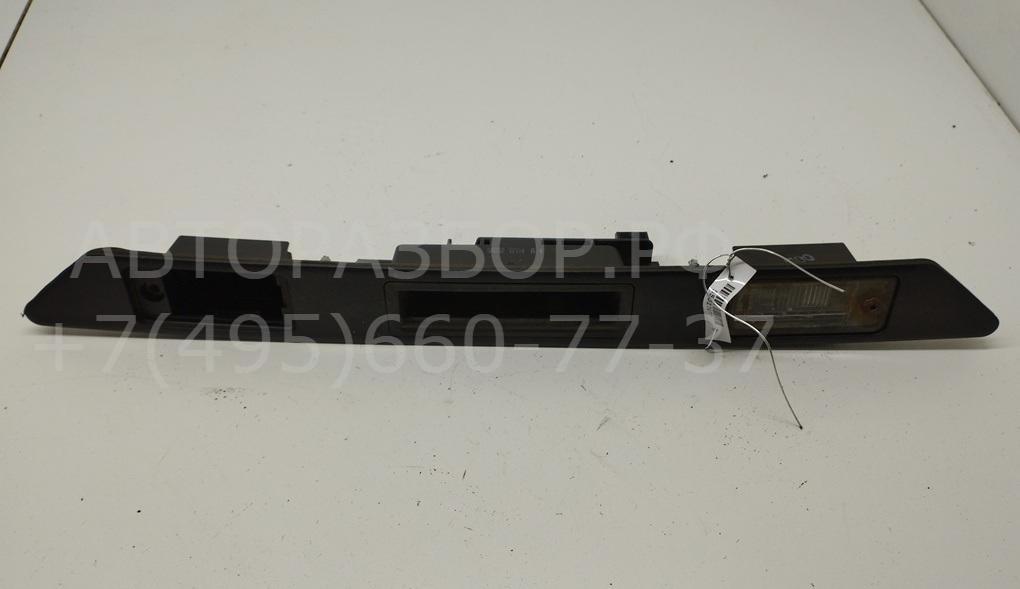 Накладка крышки багажника