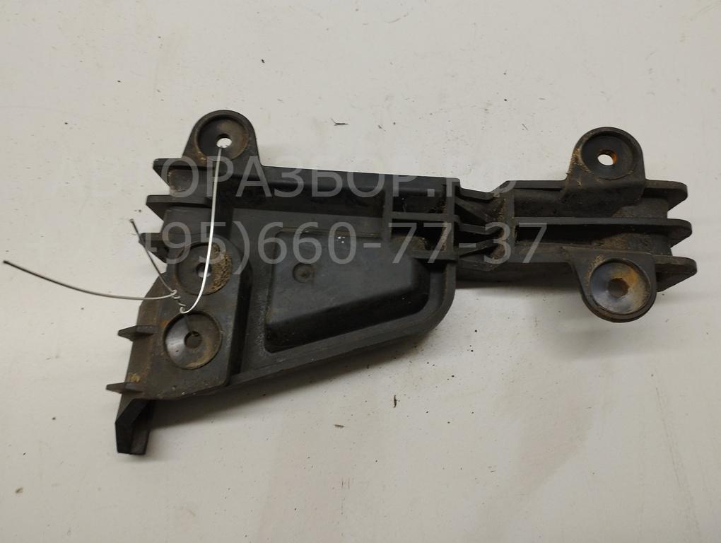 Кронштейн переднего бампера левый