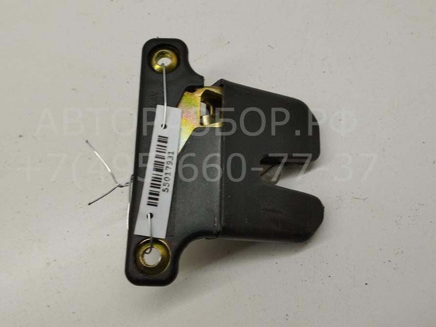 Замок багажника