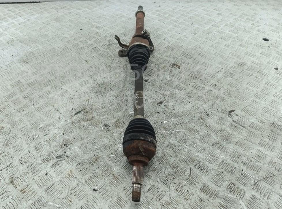 Полуось передняя правая