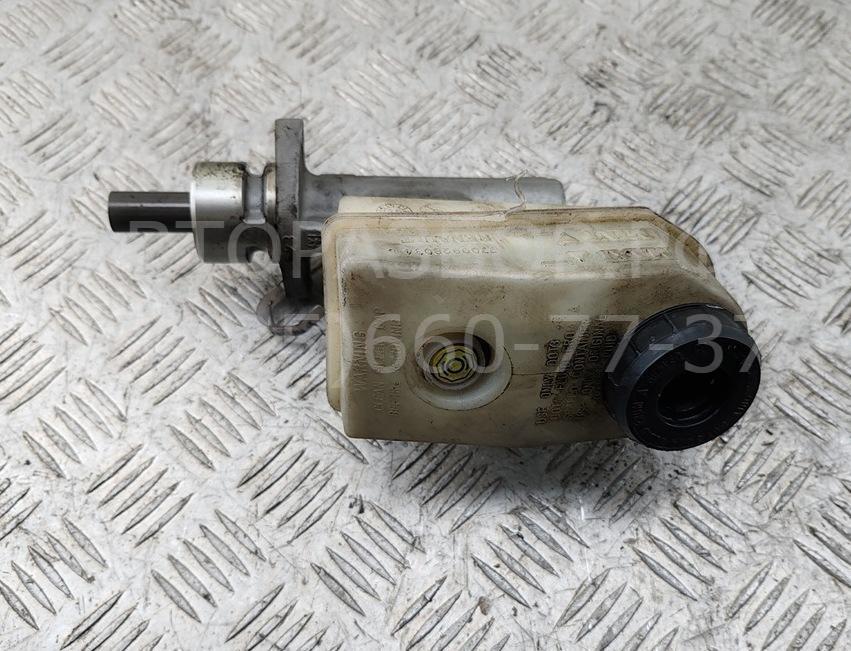 Цилиндр тормозной главный