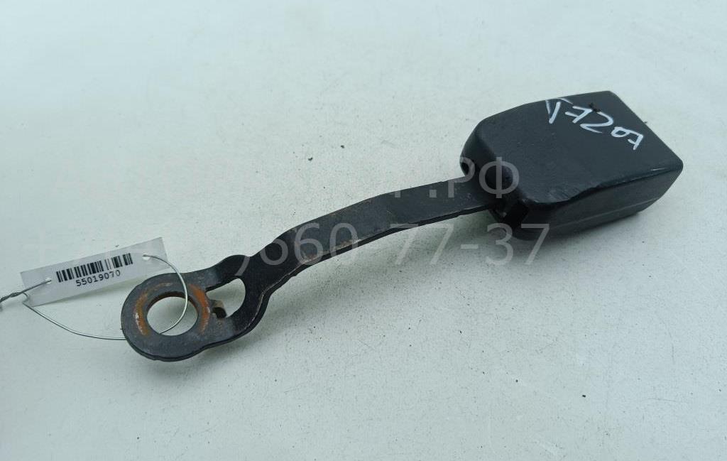 Ответная часть ремня безопасности