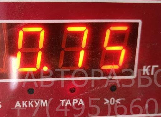 Поводок стеклоочистителя передний левый