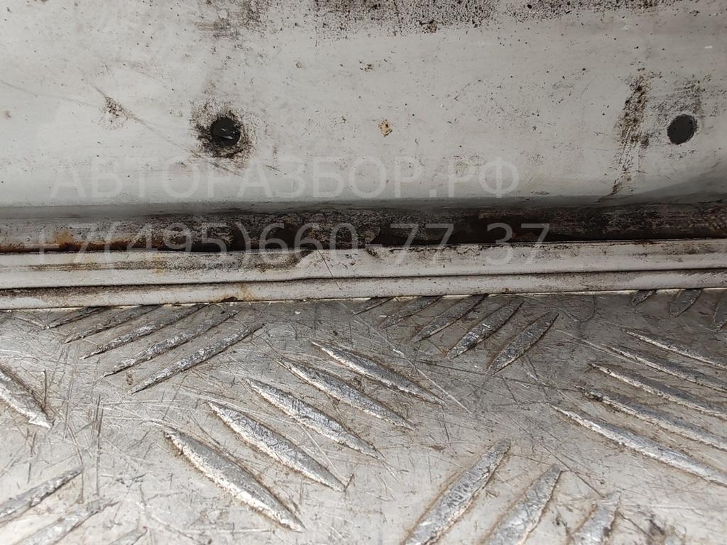 Дверь передняя правая