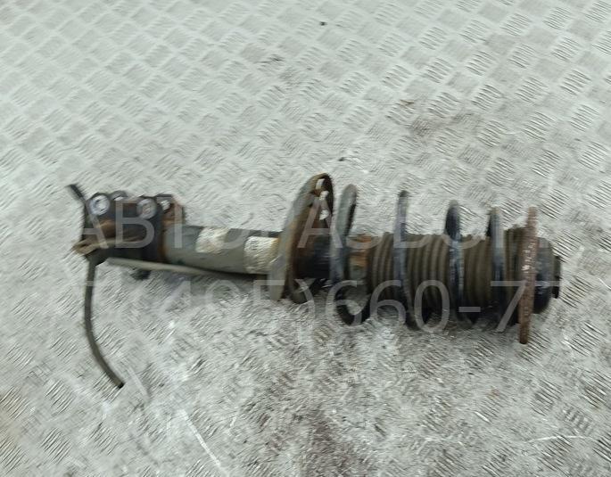 Амортизатор передний правый