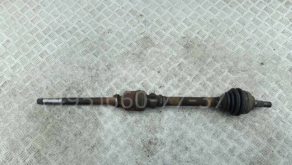 Полуось передняя правая