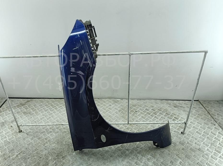 Крыло переднее правое